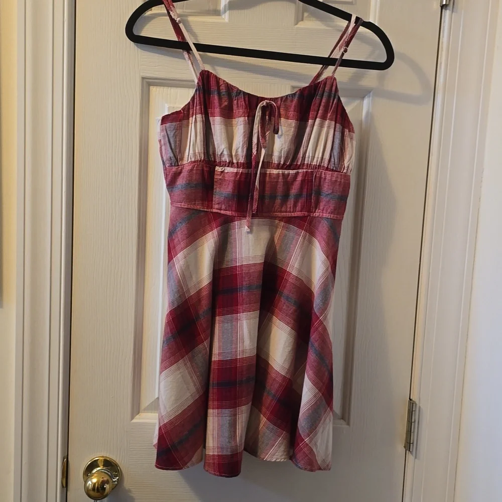 FOREVER 21 WOMENS JUNIOR SIZE RED & WHITE PLAID SUMMER SUNDRESS SIZE MEDIUM